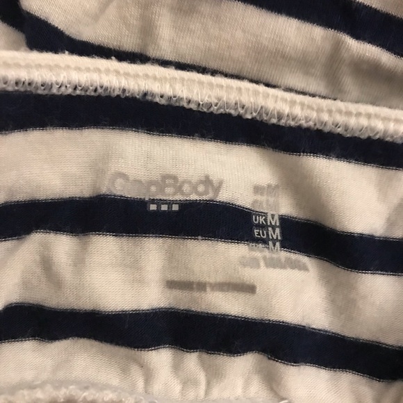 *** Gap Body Tank Top - Picture 3 of 3